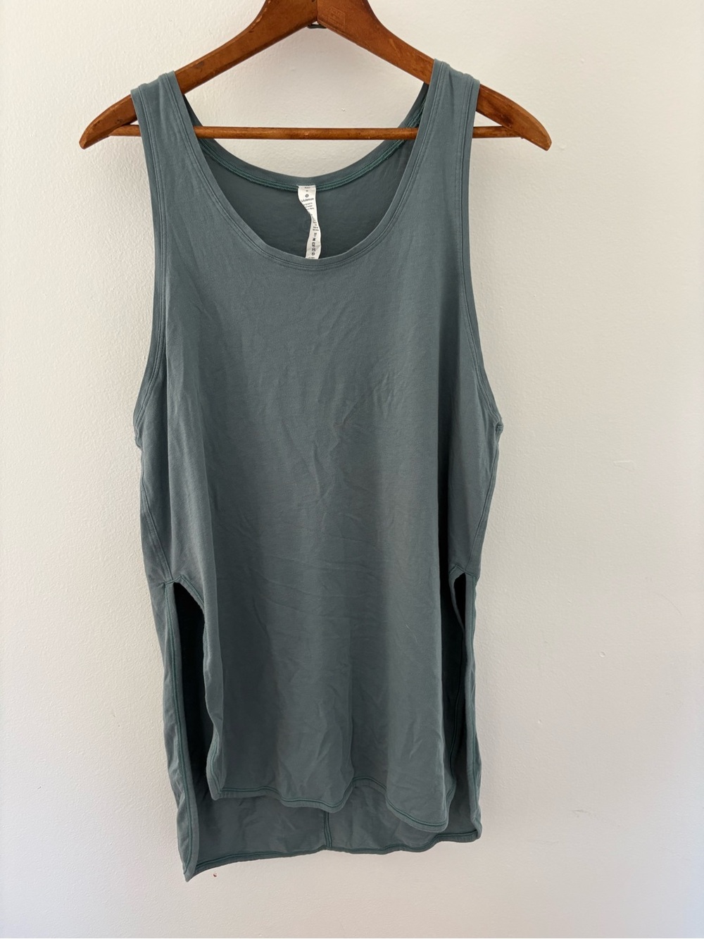Lululemon side story tank size 8